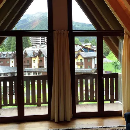 Holiday Homeholiday Park 蓬泰迪莱尼奥